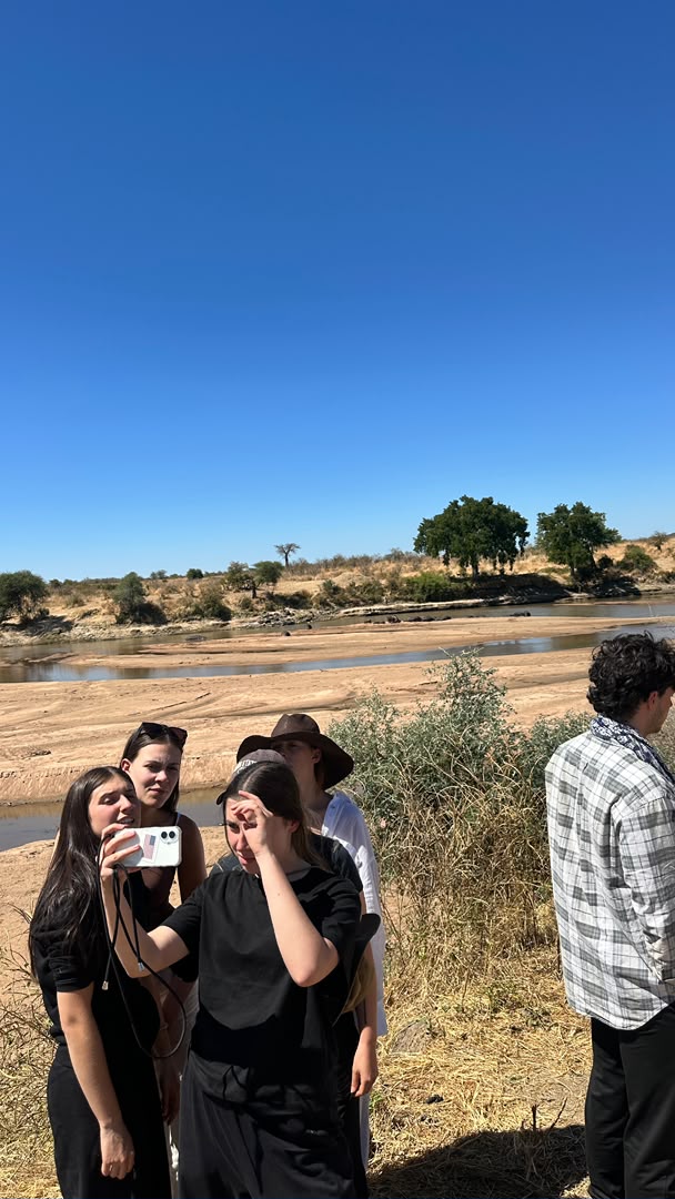 Safari moment — guests on safari