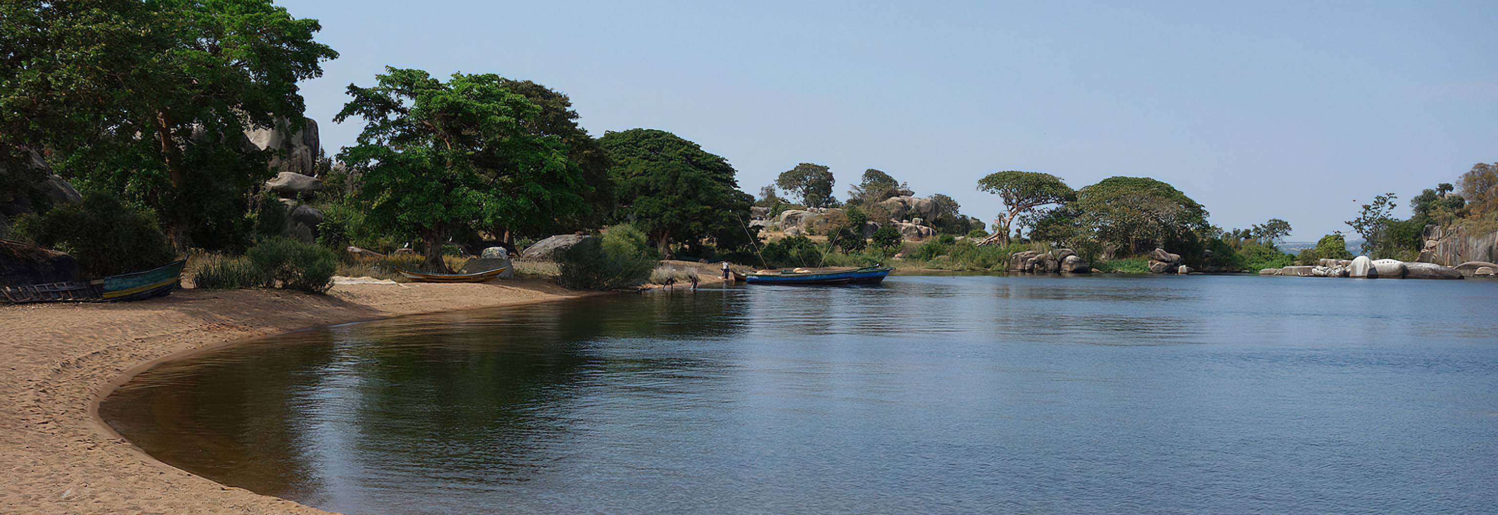 Lake Victoria landscape